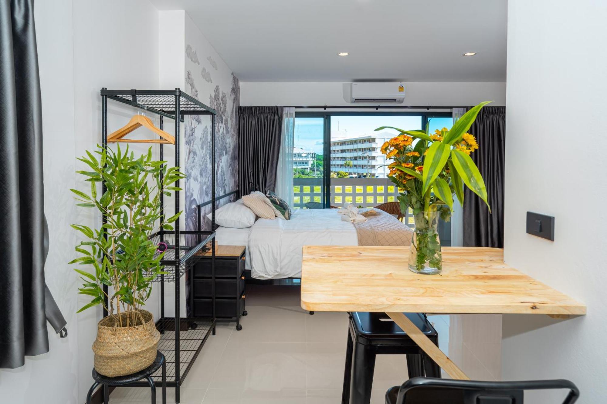 Mitsu Guesthouse Карон Экстерьер фото